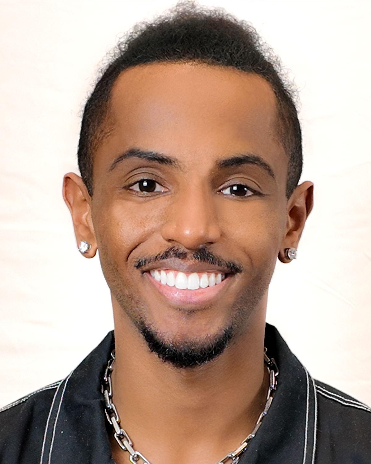 Meni — official dance headshot, DMV, 2026.